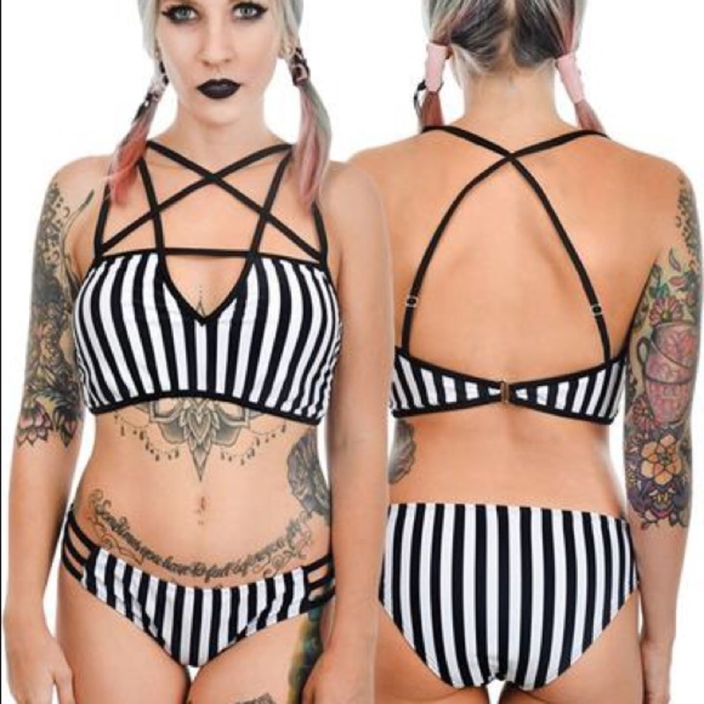 TOO FAST RAT BABY DEADSTOCK PENTAGRAM BIKINI TOP🖤 - Picture 2 of 2